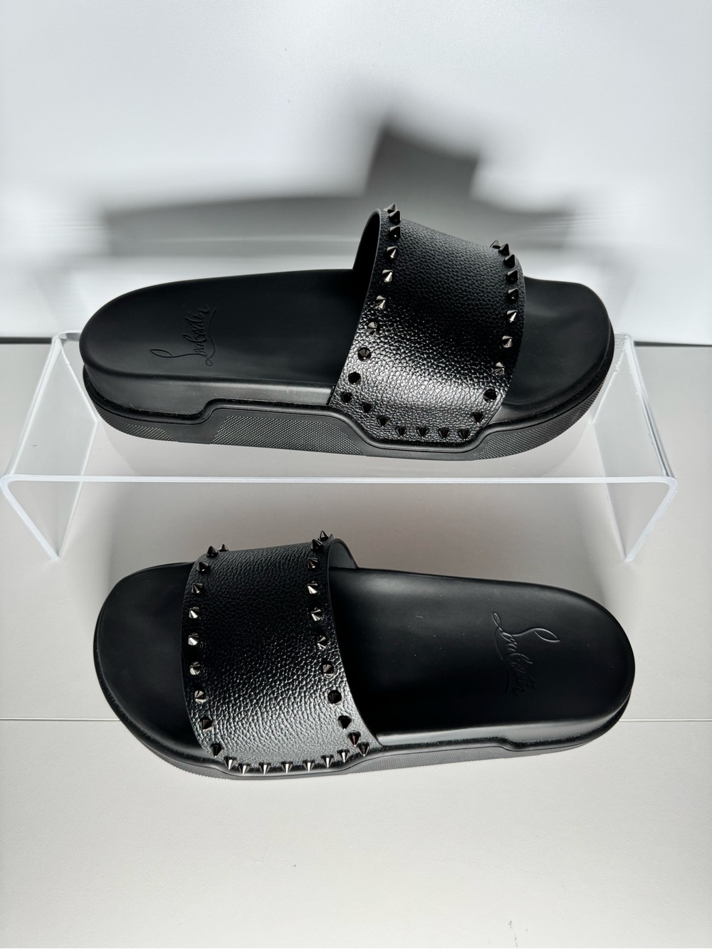 Christian Louboutin Pool Stud Slides Black Leather Mens Size 44 NEW - Picture 3 of 7